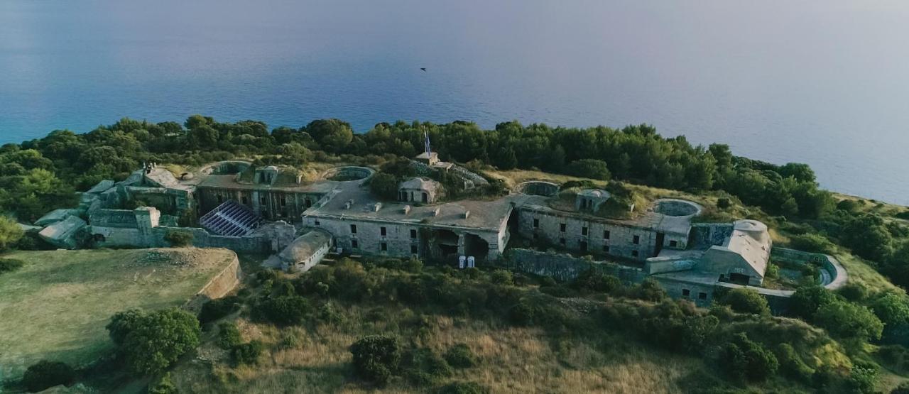 Apartments Sara Bale Εξωτερικό φωτογραφία